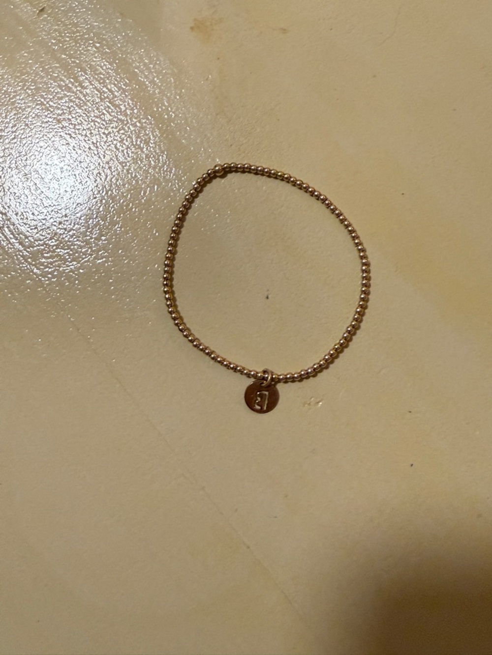 ✨ E Newton Initial bracelet - Picture 2 of 3